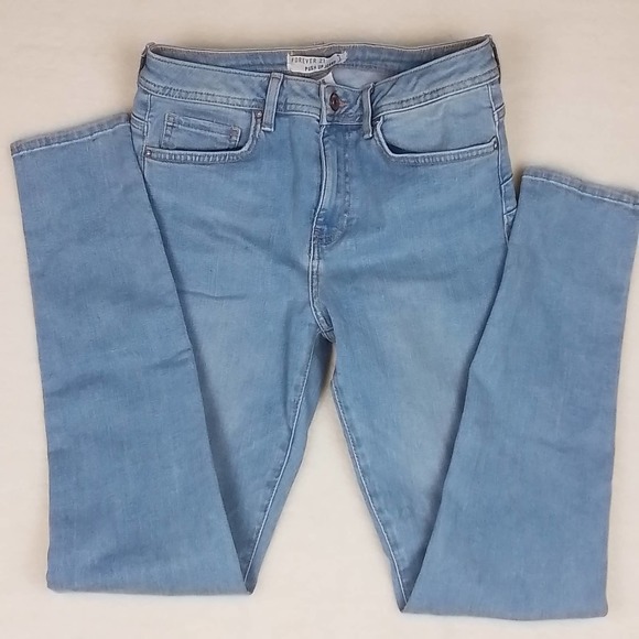 Forever 21 Push Up Jeans Size 26 in Light‎ Wash Denim - Picture 1 of 10